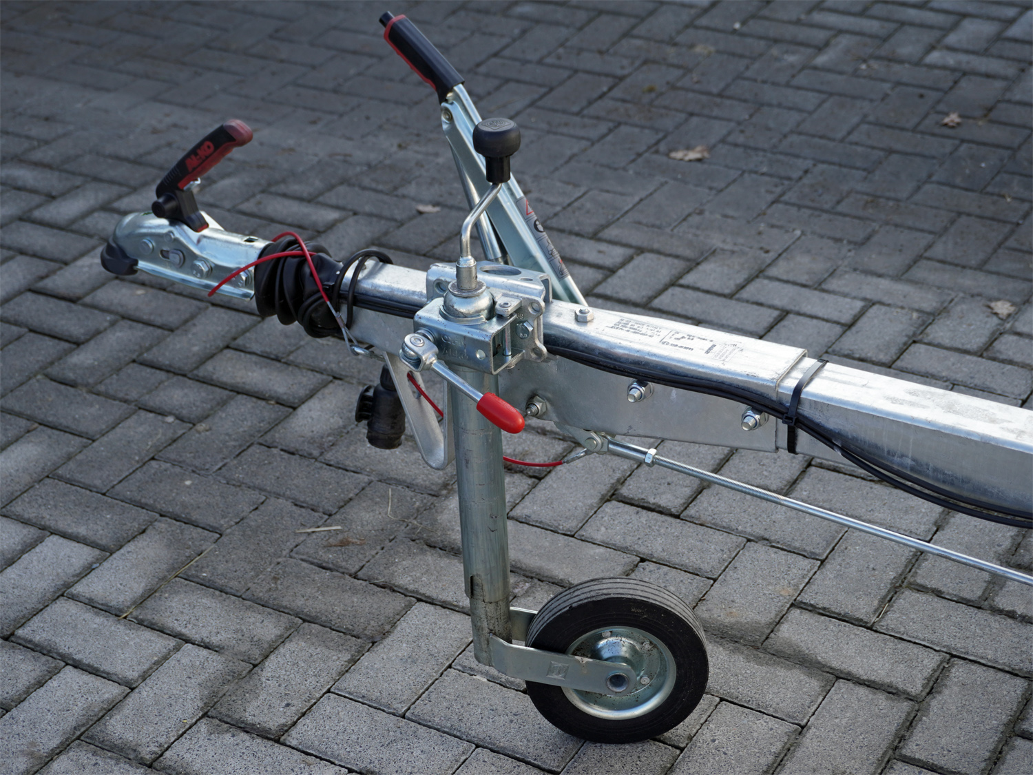 samc20511310001-de-odt_saris_mc_205_113_1000_1_7