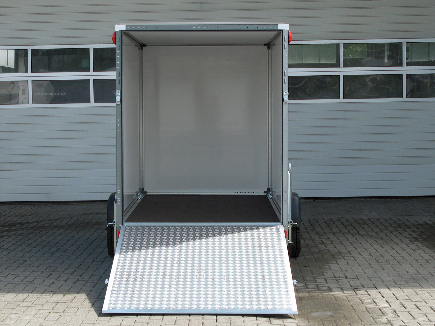 st26118064_stema_p-box_stpk_o2_15-25-181p182_6