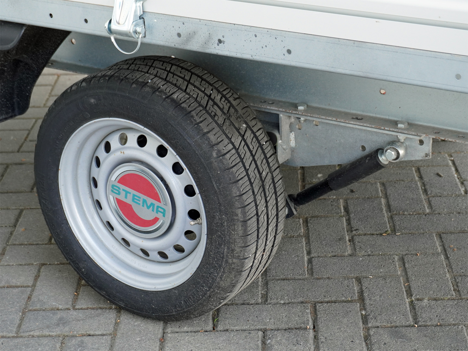 st24351120_stema_alu_sh_o2_13-30-151_6