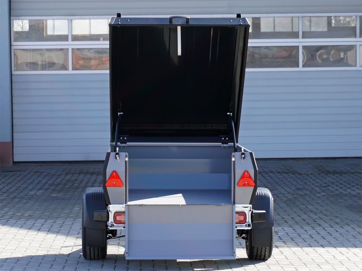 st238300017037_stema_retro_active_7