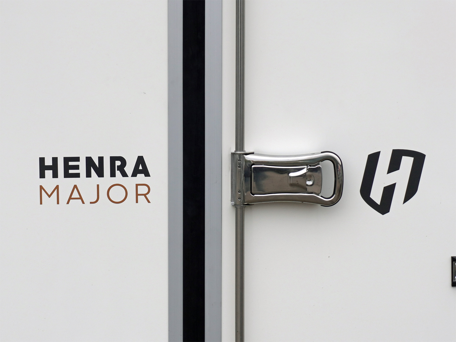 hegb13261516_henra_gb13261516_10